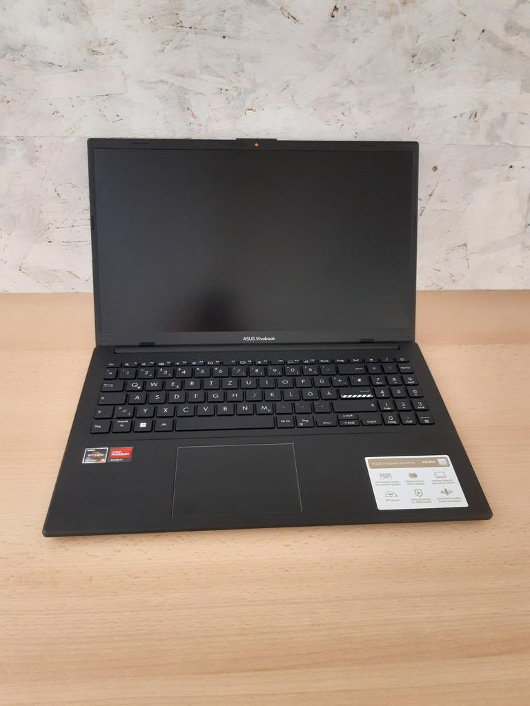 Notebook ASUS 16"