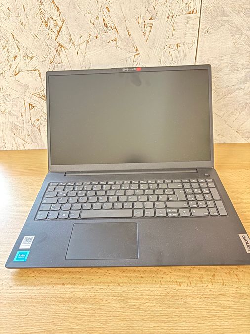[929] Notebook Lenovo 15,6"