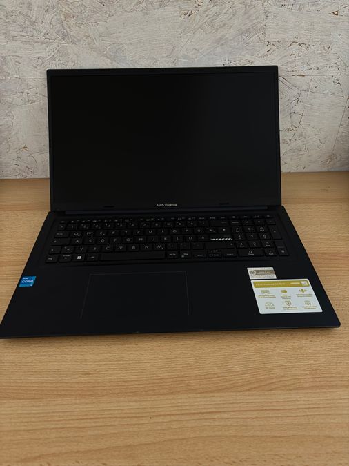 [976] Notebook ASUS 17,3"