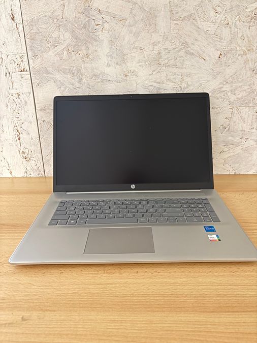 [844] Notebook ASUS 17,3"